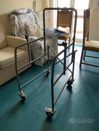 Deambulatore rollator