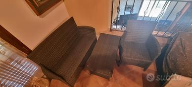 salotto simil vimini per esterno 
