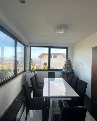 Appartamento di 142 m² con 5 locali a Fiano Romano