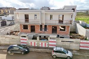 Villa capofila di 80 mq a livello + seminterrato