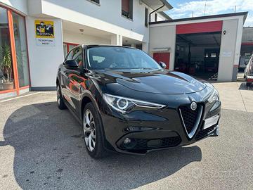 ALFA ROMEO Stelvio 2.2 Turbodiesel 210 CV AT8 Q4