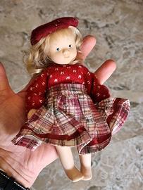 Bambola di porcellana biscuit da collezione 1970's