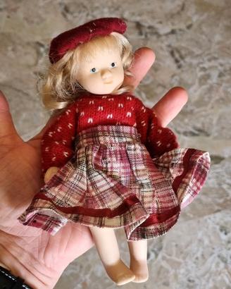 Bambola di porcellana biscuit da collezione 1970's