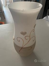 Vaso in vetro decorato