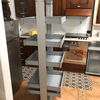 Accessorio per mobile cucina