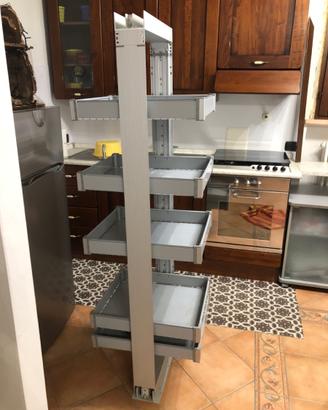 Accessorio per mobile cucina