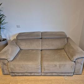 Comodissimo Divano utilizzabile come Letto