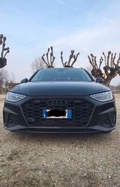 Audi A4 Avant TFSI mild hybrid Stronic S-Line Edit