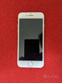 iphone 8 come nuovo + 8 cover e 1 vetrino