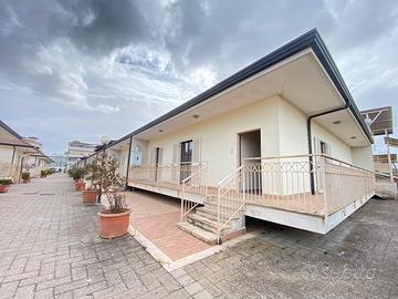 AVERSA; Ufficio A/10+Deposito+Lastrico FL204