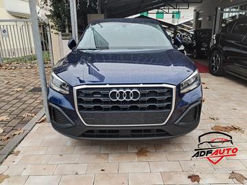 Audi Q2 35 TDI quattro S tronic Identity Black