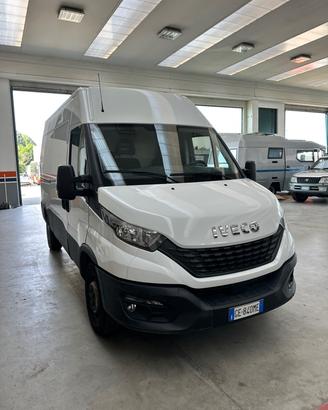 IVECO DAILY 35-140 2300 cc 2021