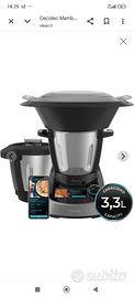 Robot da cucina multifunzione Mambo Touch con cara