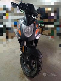 Scooter Kymco 50 con 3000 km