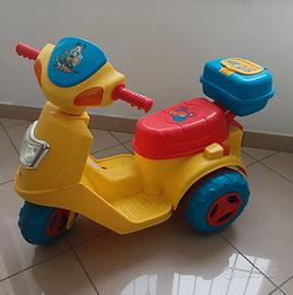 Scooter bimbo
