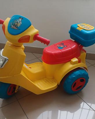Scooter bimbo