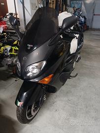 Yamaha Tmax 500