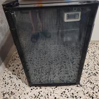 Frigo Vetrinetta Vini