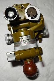 Teodolite da puntamento russo PAB-2M