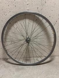 Ruota bici corsa anteriore campagnolo