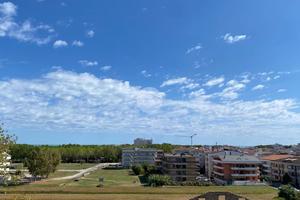 2 LOCALI A ALBA ADRIATICA