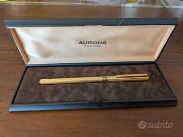 penna stilografica aurora