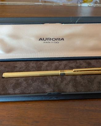 penna stilografica aurora