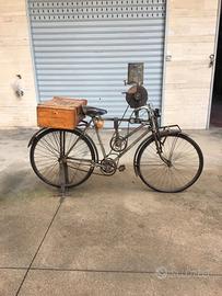 Bicicletta con allestimento arrotino