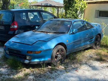 Toyota mr2