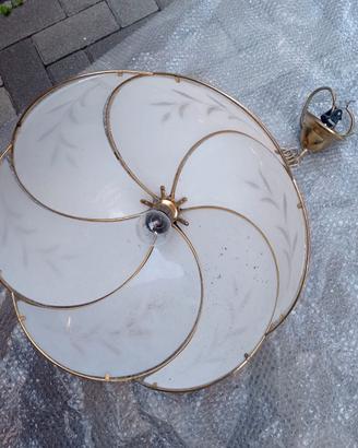 Lampadario e lampade comodino