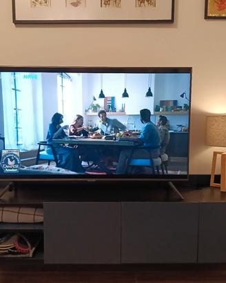 Smart TV Samsung 4K UHD Wi-Fi 50 pollici