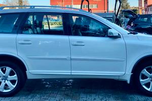 VOLVO XC90 MOMENTUM D3 – 7 POSTI | UNICO PROPRIETA