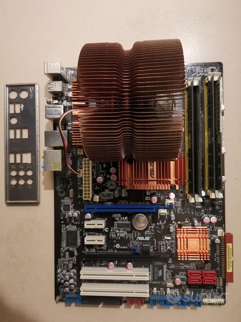 ASUS P5K-E / Core2Duo E8400 セット　動作確認済 Scheda madre ASUS P5K PRO + E8400 3.00GHz+ 4GB RAM - Informatica