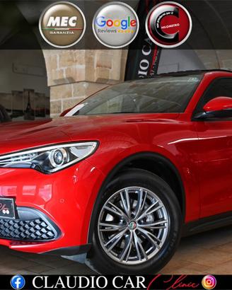 Alfa Romeo Stelvio Q4 con Tetto e Gancio Traino