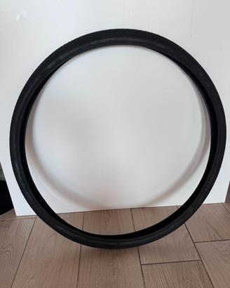 Copertone per bici 28 pollici nuovo 