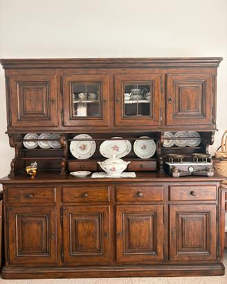 Credenza