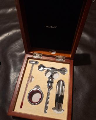 Set enoteca Brandani in scatola di legno