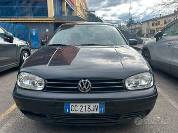 Golf 1.6 benz 149.000 km 1 propietario