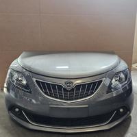 Muso musata Lancia Y 1.0 Hybrid led 2023