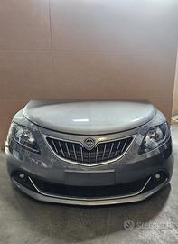 Muso musata Lancia Y 1.0 Hybrid led 2023