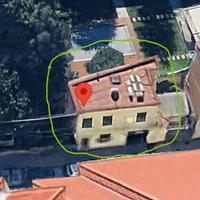 Palazzina indipendente su 4 lati