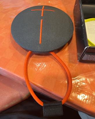 Ultimate ears roll 2