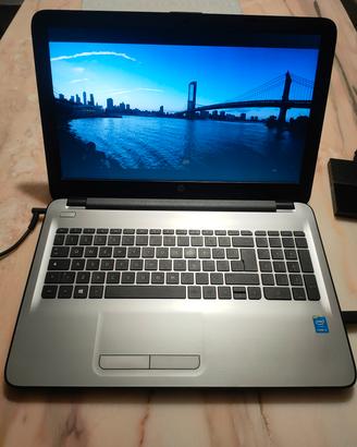 HP Notebook + accessori