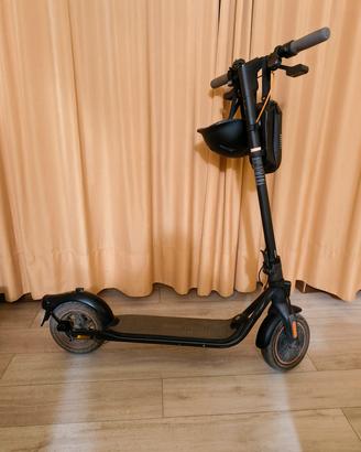 Monopattino Segway ninebot I40