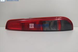 Fanale post dx FORD FOCUS II '04