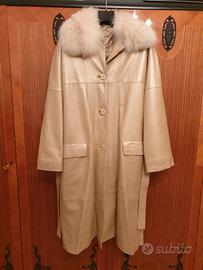 Cappotto in pelle e collo di visone 