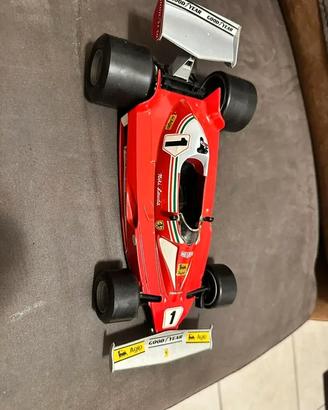Lotto 3 Modellini F1 Ferrari Vintage: 