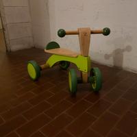 Triciclo in lego Hape