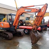 Escavatore DOOSAN 55 Quintali