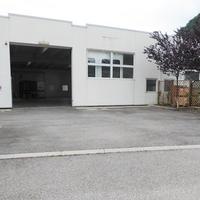 Capannone a Ponte nelle Alpi